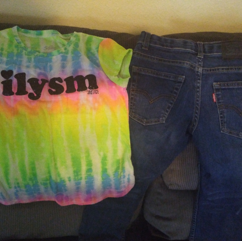 Girl clothing